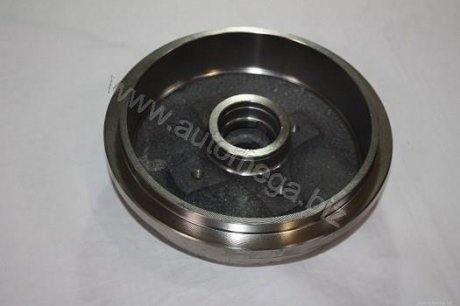 Тормозной барабан зад. Audi 80/Seat Arosa,Cordoba,Ibiza II,Toledo/Skoda Favorit/VW Caddy II/VW Golf III/Polo 1.0-2.3 79- AUTOMEGA 120018210 (фото 1)