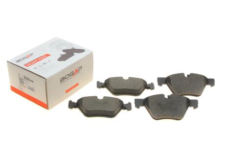Комплект тормозных колодок BOGAP B8210123