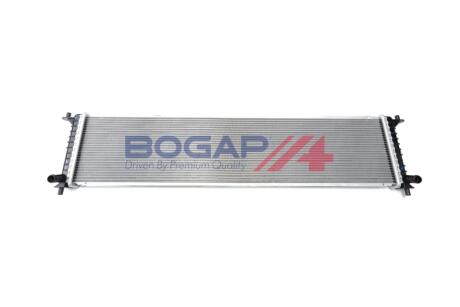 Радіатор системи охолодження BOGAP EV4210100