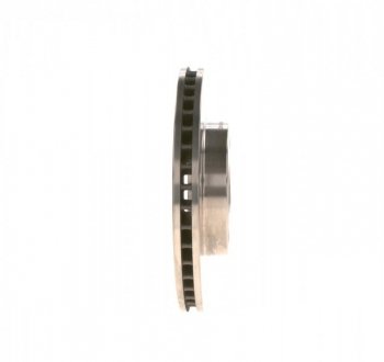 Диск тормозной перед. Toyota Corolla 1.4/1.6/1.4 D 02- BOSCH 0 986 479 084