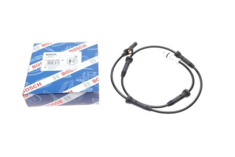 ДАТЧИК ШВИДК.ОБЕРТ.КОЛЕСА ЗАД BOSCH 0986594588