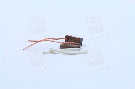 Комплект угольных щеток BOSCH 1127014017 (фото 1)