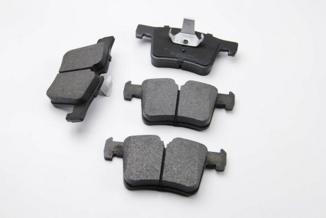 Тормозные колодки перед. BMW 1/2/3/4/X3/X4 10- Bremsi BP3453