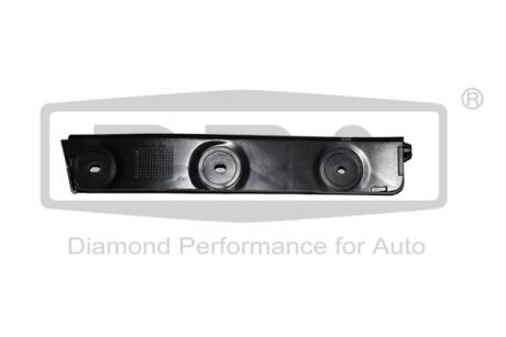 Направляющая переднего бампера левая Skoda Fabia (00-04) Dpa 88070145602