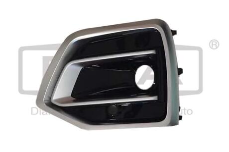 Решетка ПТФ левая Audi Q5 рестайлинг Dpa 88071897702