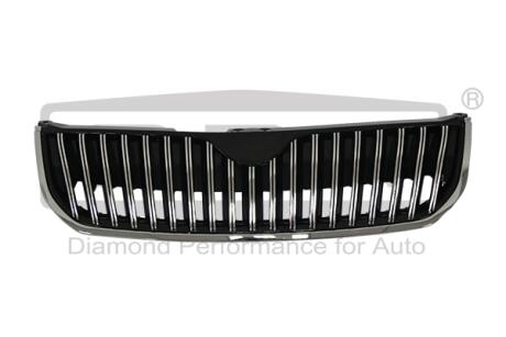 Решетка радиатора без эмблемы с полосой Skoda Superb (08-15) Dpa 88530864002