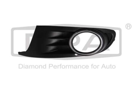 Решетка противотуманной фары с отверстием левая VW Golf VI (5K1) (08-13) Dpa 88531235702