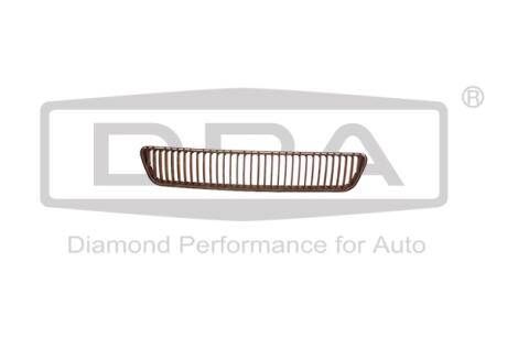 Решетка радиатора средняя Skoda Fabia I (6Y2) (99-08) Dpa 88531772402