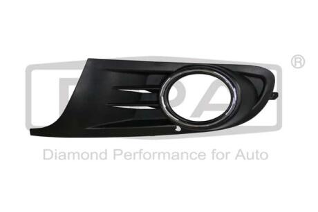 Решетка противотуманной фары левая с отверстием VW Golf (08-13) Dpa 88541177702