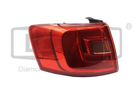 Фонарь левый внешний галогеновый VW Jetta (10-14) Dpa 89451051802