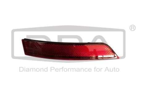 Светоотражатель внутренний правый VW Passat (14-) Dpa 89451706102