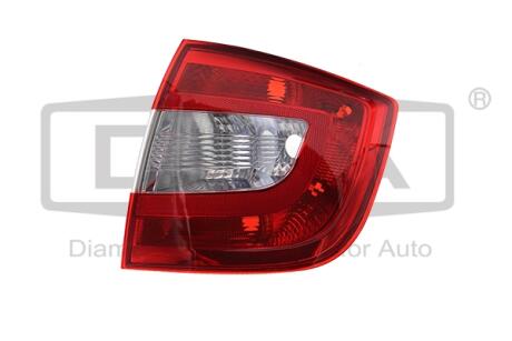 Фонарь правый Skoda RAPID (NH3) (12-) Dpa 99451787002