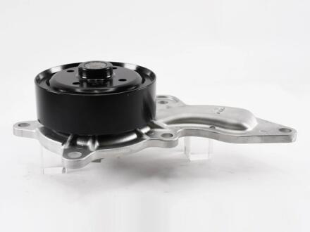 Насос водяной Toyota Auris 1.2 15-18/ C-HR 1.2/1.8 Hybrid 16-/ Corolla 1.2 19- (GMB GWT169A