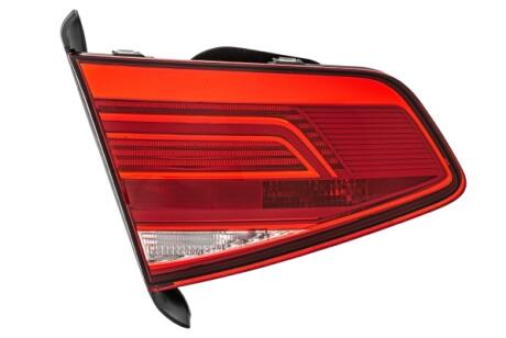 VW Задній ліхтар лівий внутр. PASSAT B8 14- HELLA 2TZ 011 882071