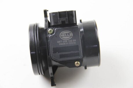 Расходомер воздуха (6 конт.) FORD FOCUS, MONDEO II 1.6/1.8/2.0 96-04 HELLA 8ET009142291
