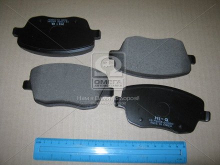 Комплект гальмівних колодок з 4 шт. дисків Hi-Q (SANGSIN) SP1806 (фото 1)