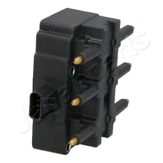 CHRYSLER Катушка зажигания Voyager 3,3-3,8 JAPANPARTS BO905