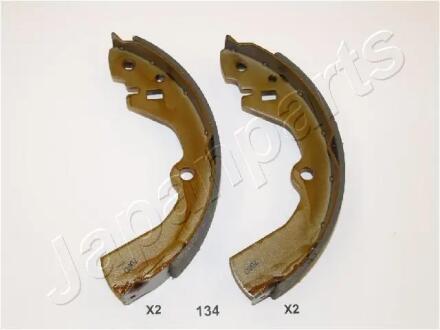 NISSAN Щеки тормозные Primera 90- JAPANPARTS GF134AF
