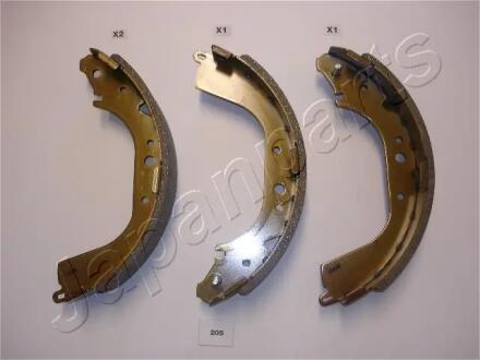 TOYOTA Щеки тормозные Landcruiser JAPANPARTS GF205AF