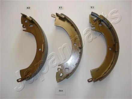 MITSUBISHI Щеки тормозные Pajero 86- JAPANPARTS GF501AF (фото 1)