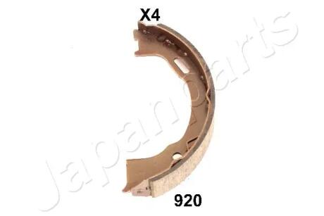 Тормозные колодки барабанные Grand Cherokee 95- JAPANPARTS GF920AF