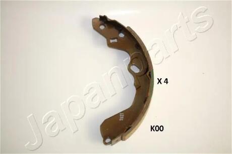 KIA Щеки тормозные Carens II JAPANPARTS GFK00AF