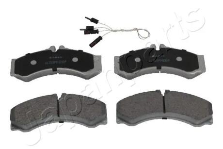 DB колодки гальмівні п/з 408D/412D/414 Sprinter 95- JAPANPARTS PA0540AF