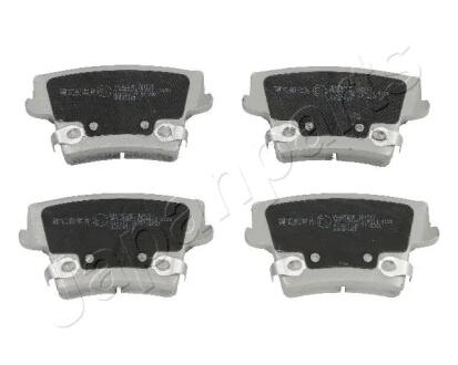 CHRYSLER Тормозные колодки задн.300C 04- JAPANPARTS PP902AF