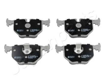 BMW гальмівні колодки задн. BMW 3-serie (E46), X3(E83), X5(E53) RANGE ROVER III JAPANPARTS PPL00AF
