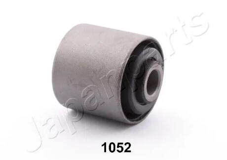 NISSAN С/блок зад. рычага Patrol 2,8-4,2 88- JAPANPARTS RU1052