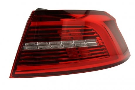 Задній ліхтар правий внешний LED VW Passat B8 14- MAGNETI MARELLI 714081420821