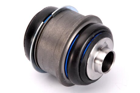 Сайлентблок рычага MOOG BMBJ8777