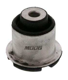 Сайлентблок важеля переднього MOOG LRSB14844