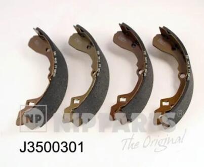 Тормозные колодки к-кт. NIPPARTS J3500301