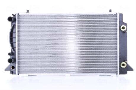 Радиатор охлаждения NISSENS 60448A