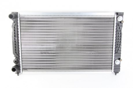 Радиатор охлаждения AUDI,VW NISSENS 60499 (фото 1)