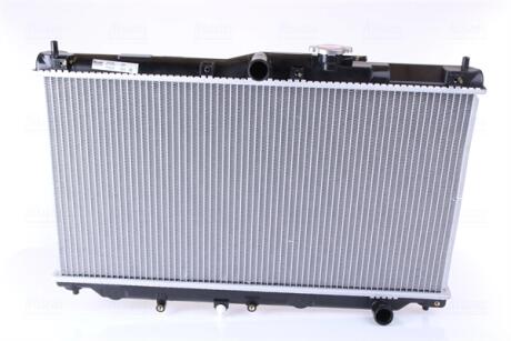 Радиатор охлаждения HONDA ACCORD IV/ V NISSENS 62279A