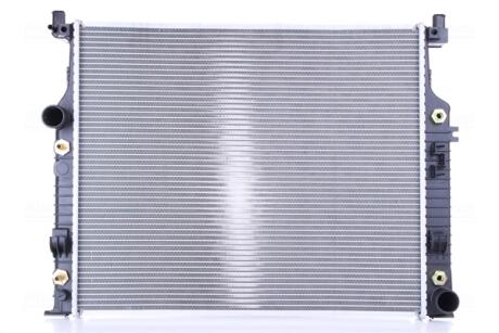 Радиатор системы охлаждения NISSENS 62576A