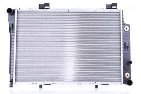 Радиатор охлаждения MERCEDES C-CLASS W 202/ CLK-CLASS W 208 NISSENS 62756A