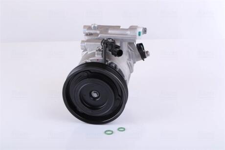Компресор кондиціонера NISSENS 890684