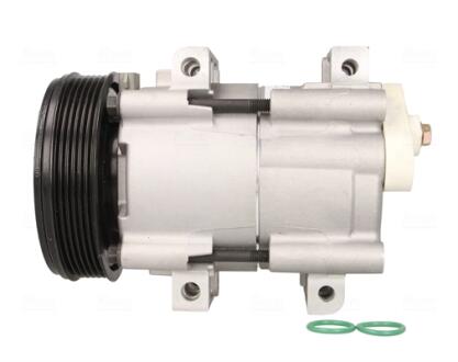 FORD Компресор кондиціонера ESCORT V 90-, ESCORT VI 95-, MAVERICK 01-, MONDEO I 93-, MONDEO II 96- NISSENS 89205