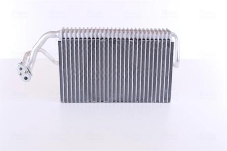 Испаритель кондиционера NISSENS 92221