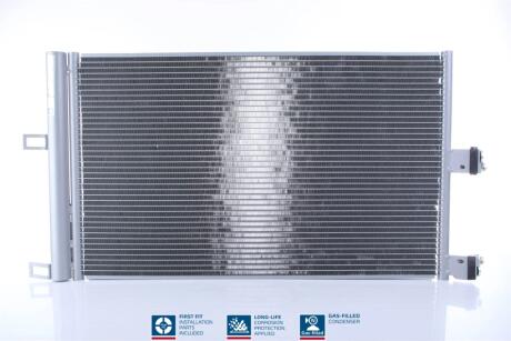Радіатор кондиціонера First Fit NISSENS 941210