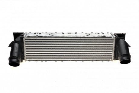 Радиатор интеркулера BMW X3 (F25)/X4 (F26) 1.6/2.0 NRF 30524 (фото 1)