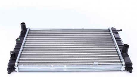 Радиатор системы охлаждения двигателя NRF 53250