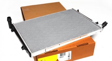 Радиатор системы охлаждения двигателя NRF 53814 (фото 1)
