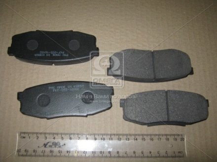 Комплект гальмівних колодок з 4 шт. дисків PARTS-MALL PKF-055 (фото 1)