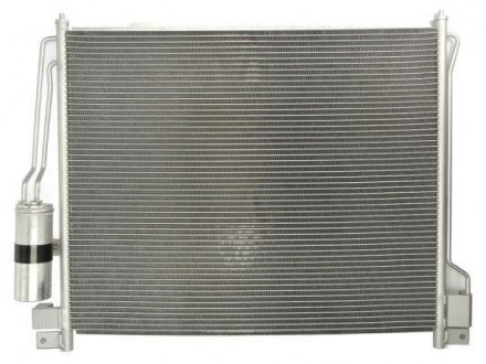 Радиатор кондиціонера THERMOTEC KTT110304 (фото 1)