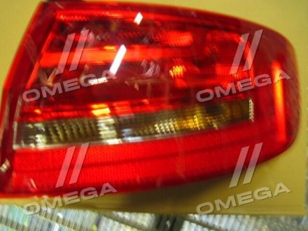 Ліхтар зад. пра. AUDI A4 12-16 TYC 116517A12B