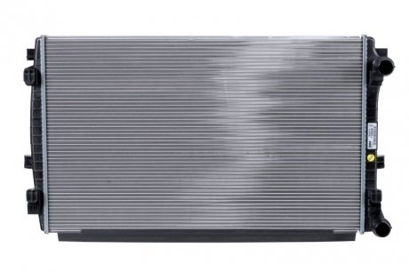 Радиатор системы охлаждения Valeo 735558 (фото 1)